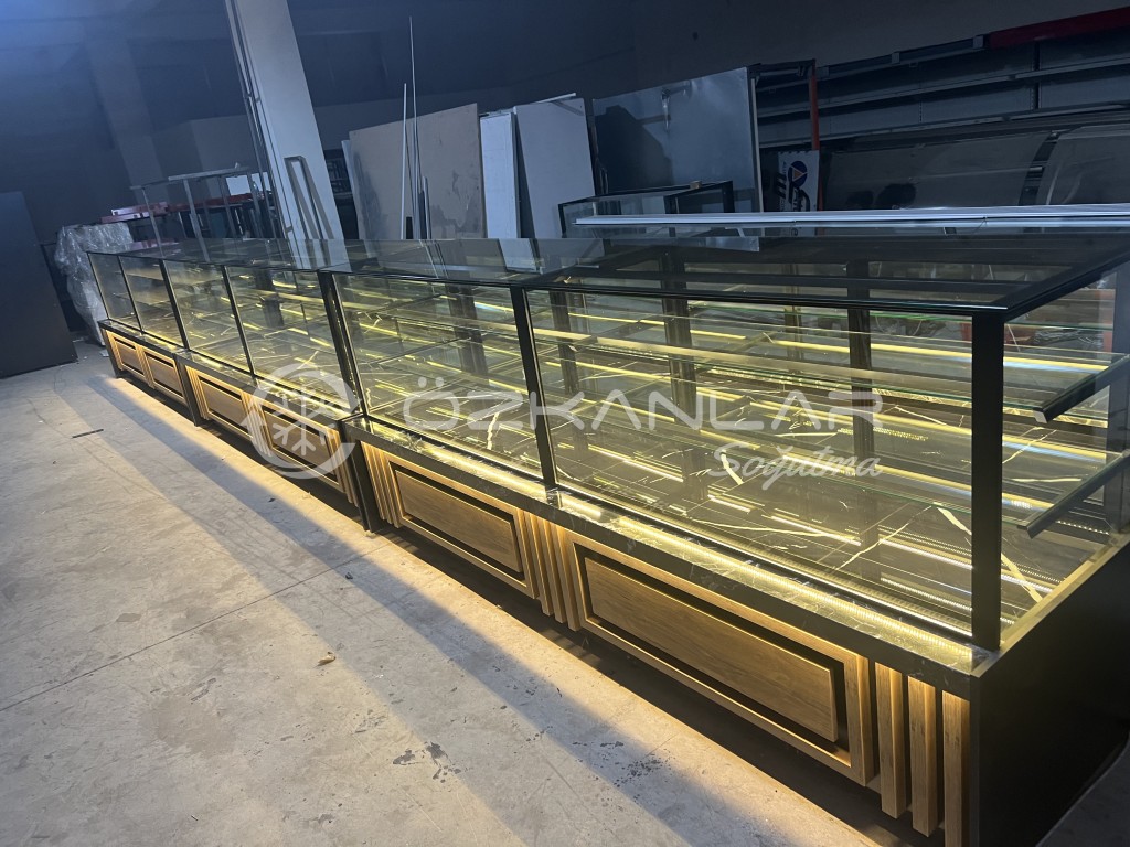 Pasta Dolabı - Unlu Mamuller Teşhir 